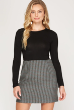 Load image into Gallery viewer, Hellen Houndstooth Woven Mini Skirt With Back Slit Detail