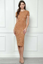 Load image into Gallery viewer, Jackie Jacquard Knit Flower Pattern Short Sleeve Midi Dress