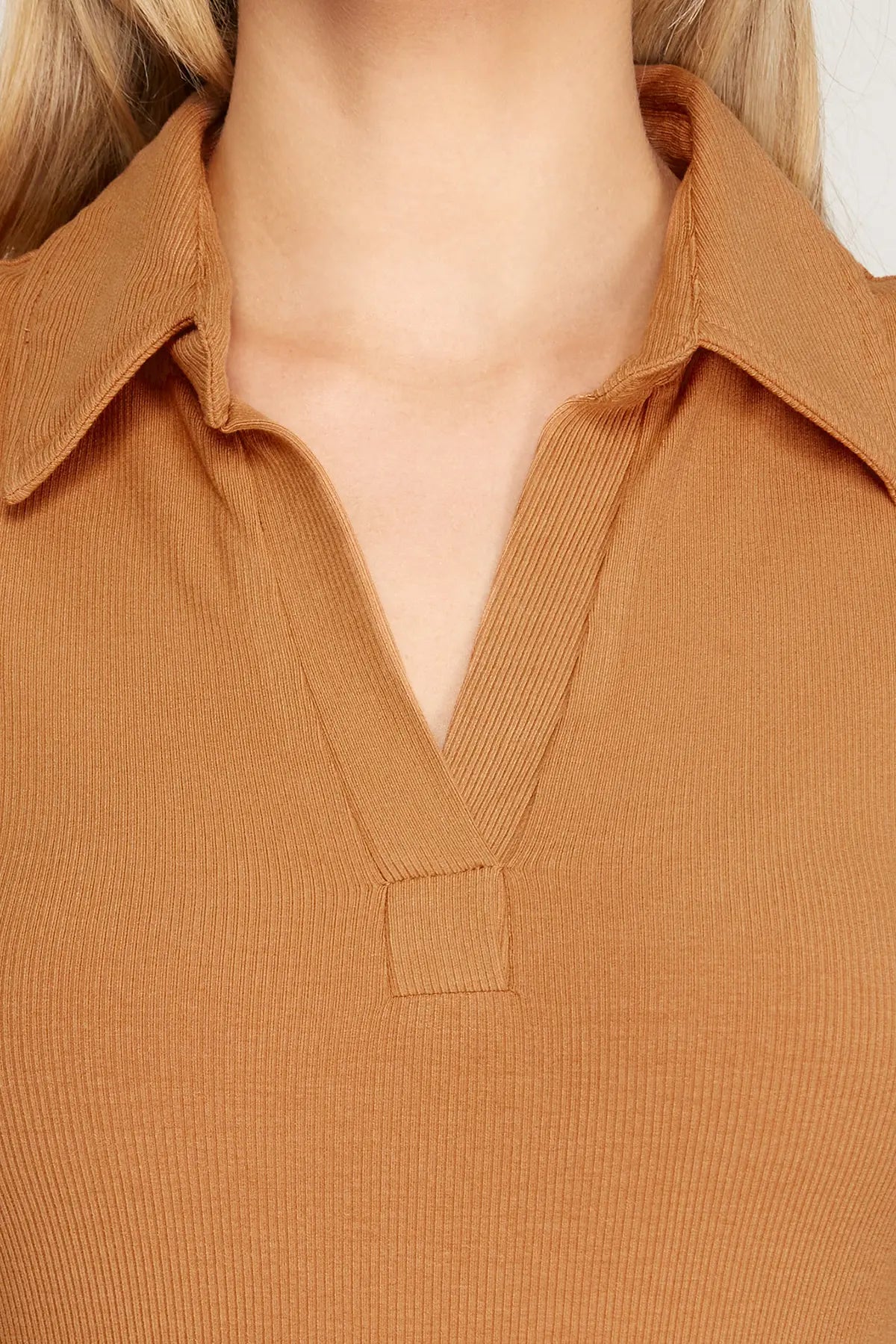 Sadie Short Sleeve Collared Rib Knit Bodysuit