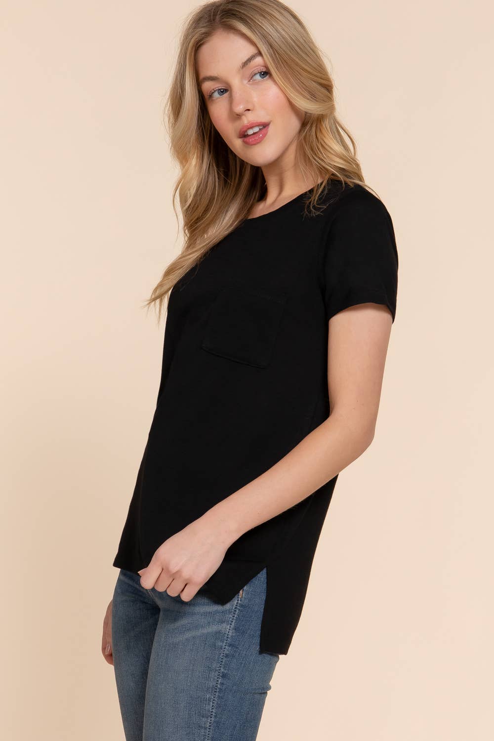 Basics Short Sleeve Round Neck with Pocket Slub Knit Tee