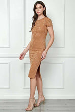 Load image into Gallery viewer, Jackie Jacquard Knit Flower Pattern Short Sleeve Midi Dress
